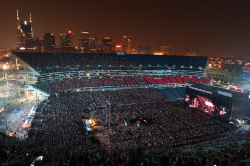 CMA Music Festival LP Field
